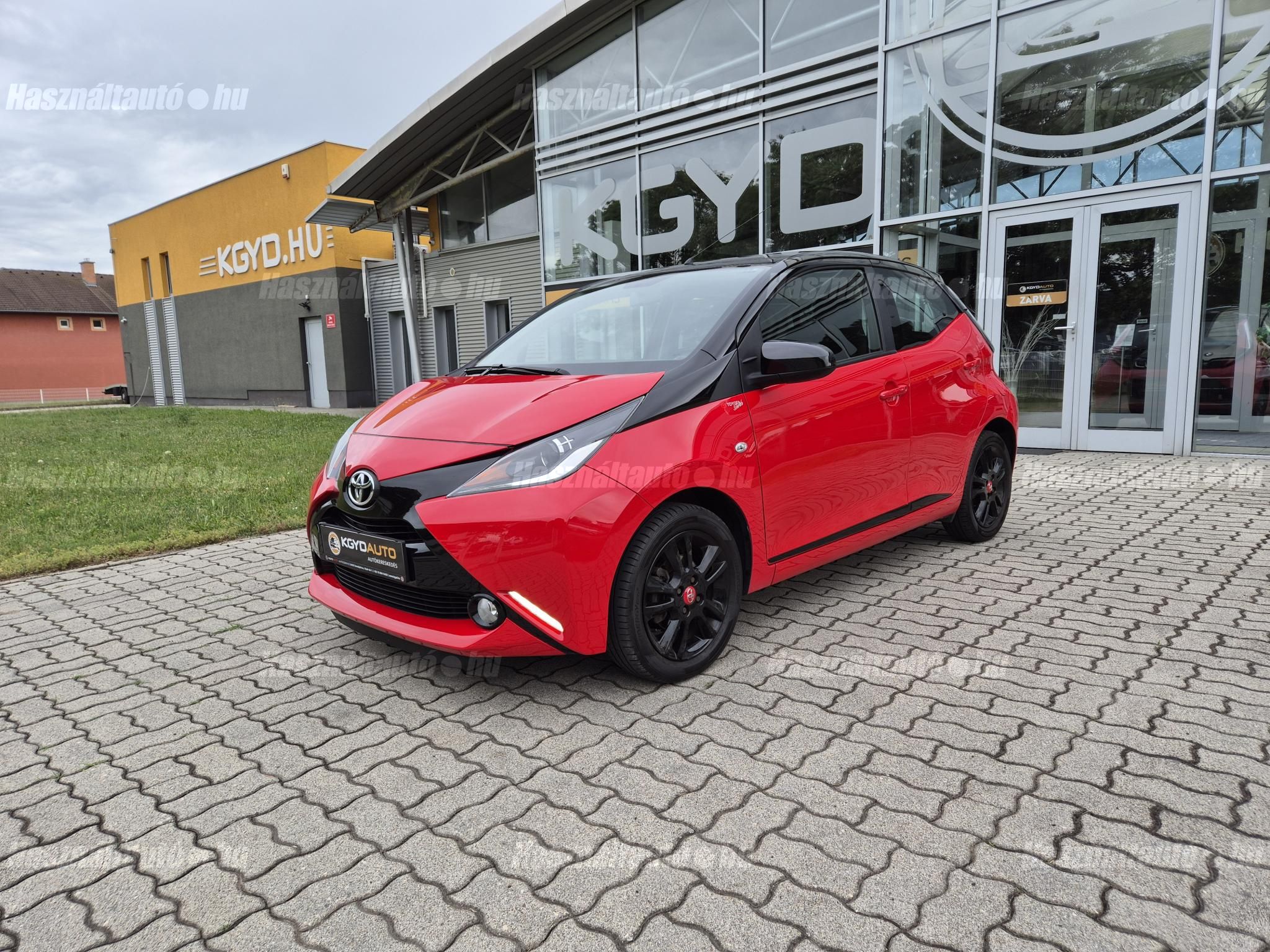 TOYOTA AYGO
